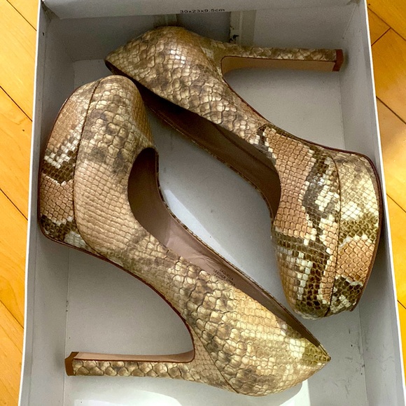 NEW Joan & David snakeskin leather Daquelia platform shoes - Picture 2 of 10
